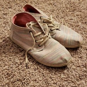 Toms Canvas Booties